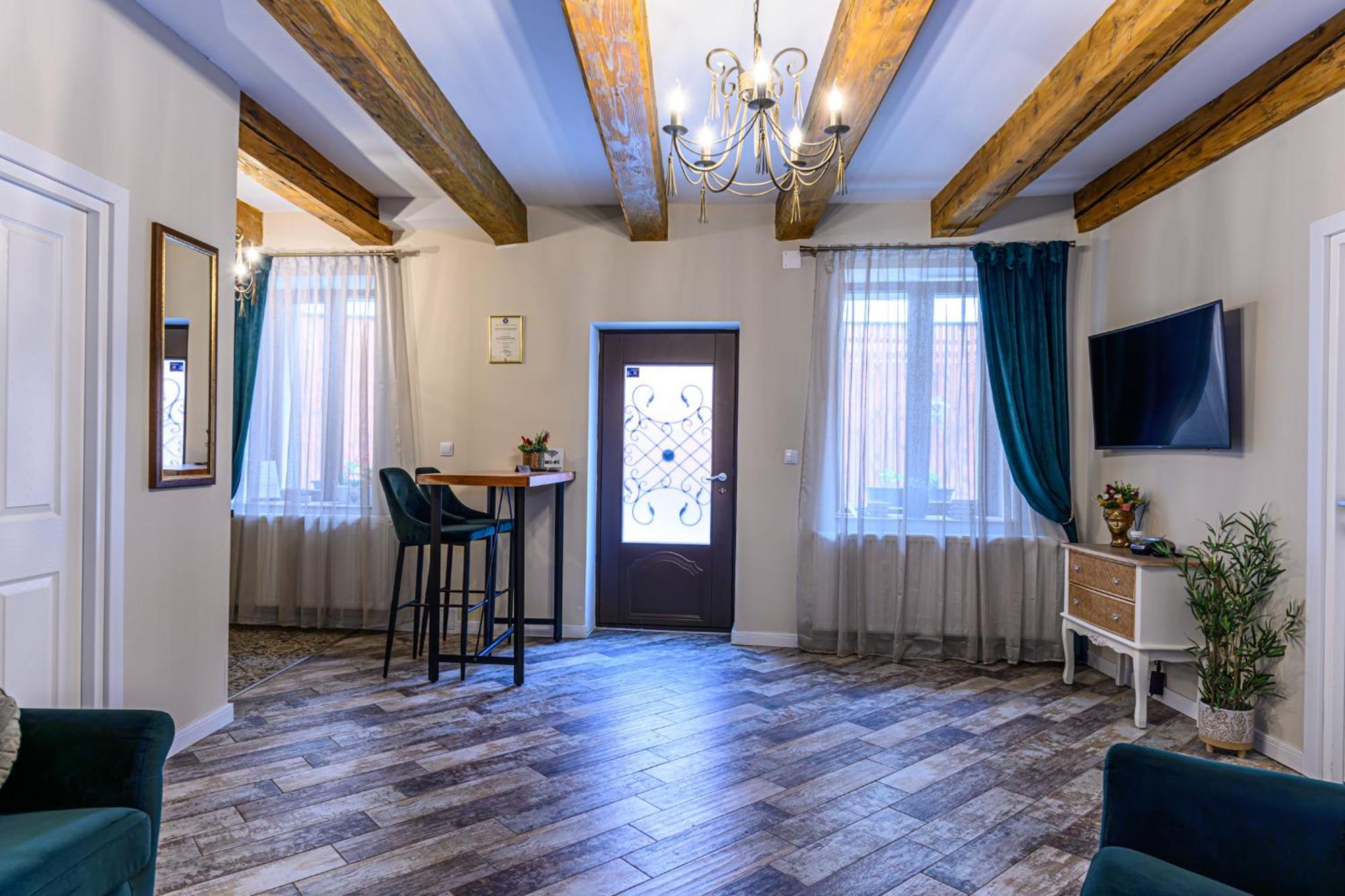 Dallure House Boutique براشوف المظهر الخارجي الصورة